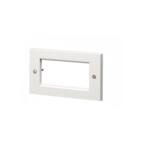 Excel 6c Double gang faceplate, up to 4 outlets (100-671)