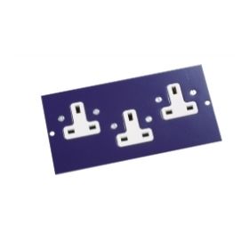 Triple power socket for 3 compartment box